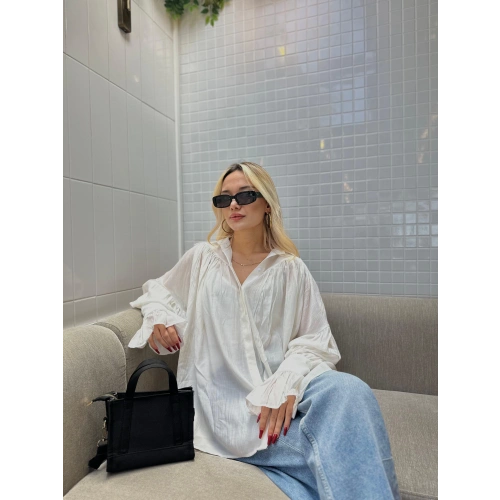 Kadın Büzgülü Detaylı Gömlek Beyaz