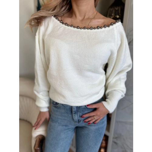 Kadın Kayık Yaka Boncuk Detaylı Kazak Ekru
