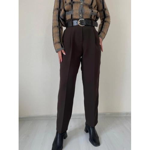Kadın Kemerli Havuç Pantolon Kahverengi