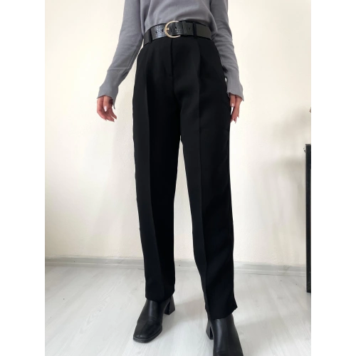 Kadın Kemerli Havuç Pantolon Siyah