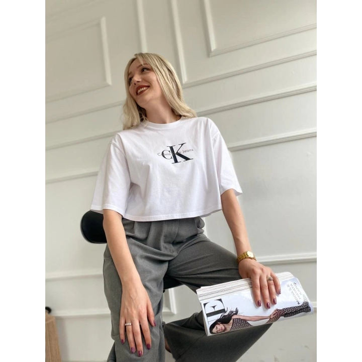 Kadın Oversize Crop Tişört Beyaz