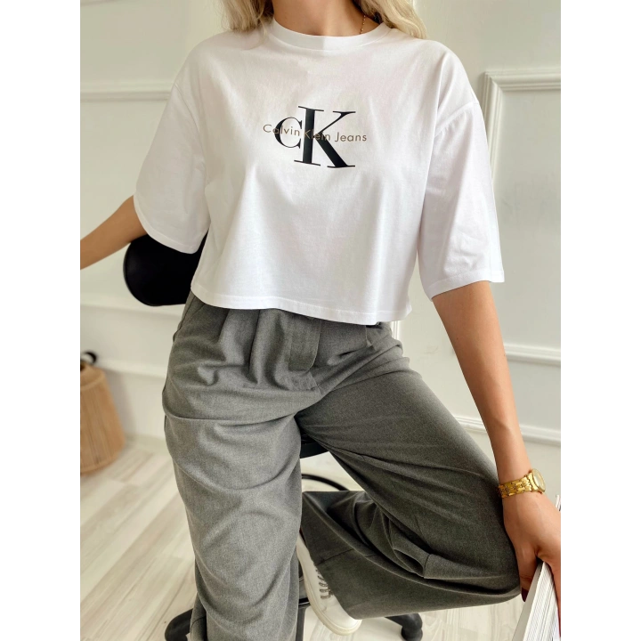 Kadın Oversize Crop Tişört Beyaz