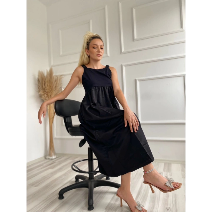 Kadın Kare Yaka Uzun Elbise Siyah