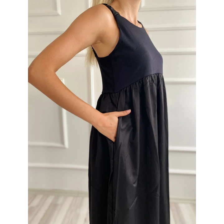 Kadın Kare Yaka Uzun Elbise Siyah