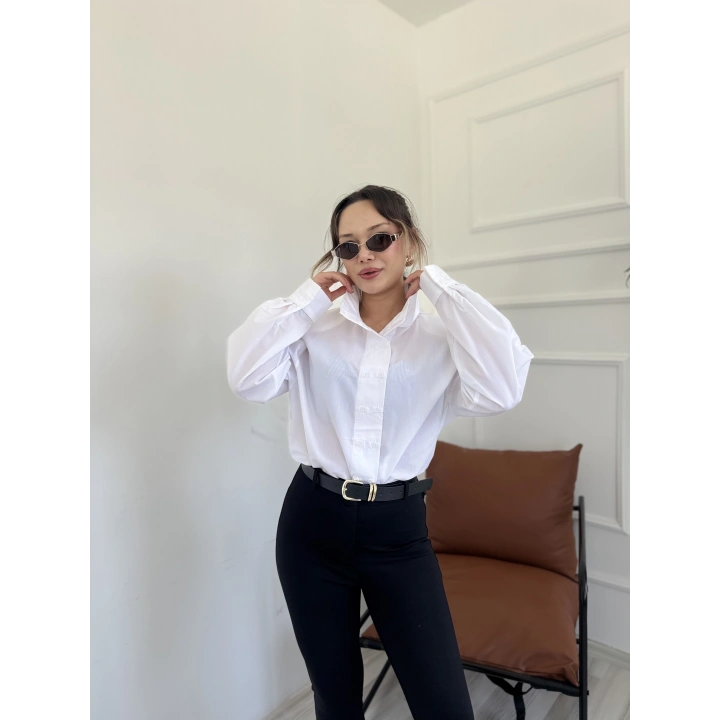 Kadın Oversize Dik Yaka Gömlek Beyaz