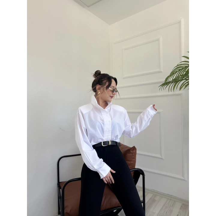 Kadın Oversize Dik Yaka Gömlek Beyaz