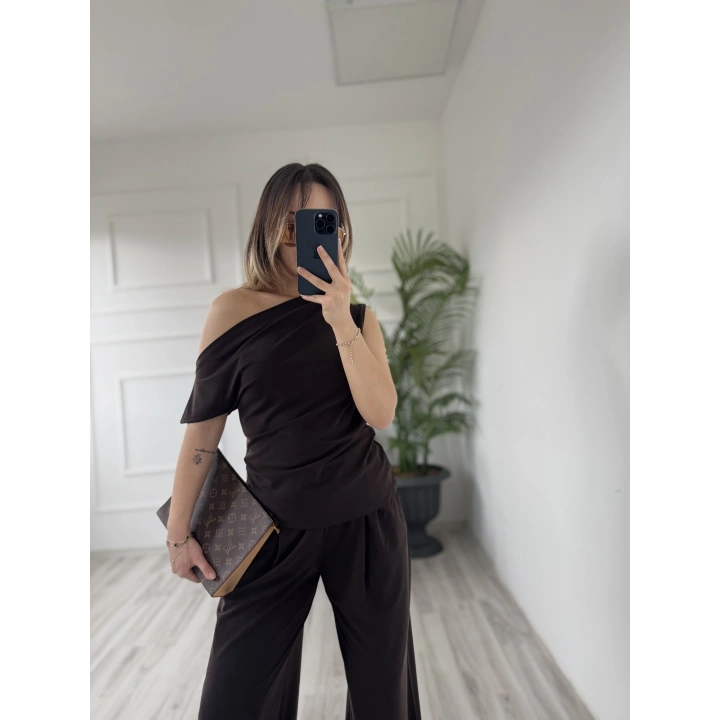 Kadın Sion Kayık Yaka Bluz Pantolon Takım Kahverengi