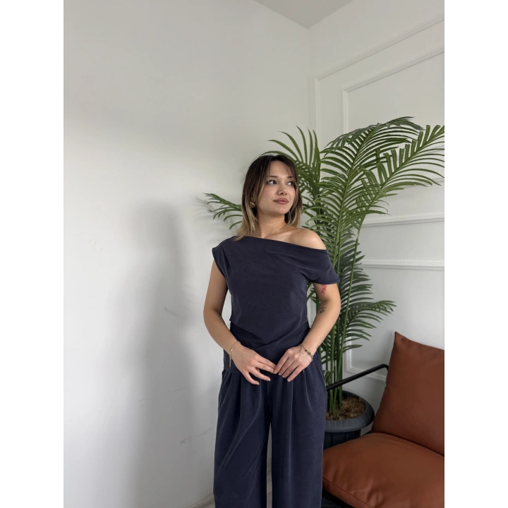 Kadın Sion Kayık Yaka Bluz Pantolon Takım Lacivert