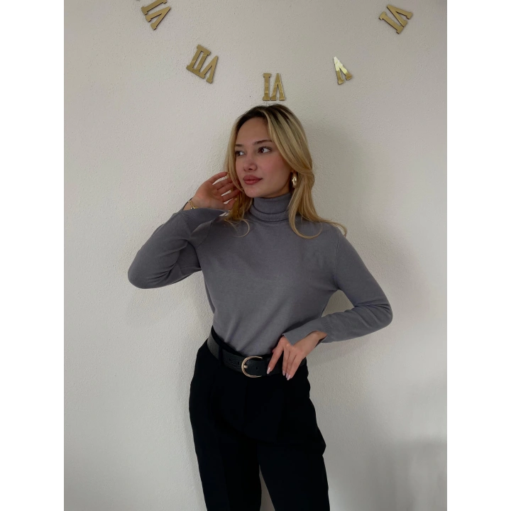 Kadın Boğazlı Kazak Gri