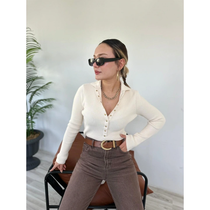 Kadın Çıtçıt Detaylı Kazak Krem