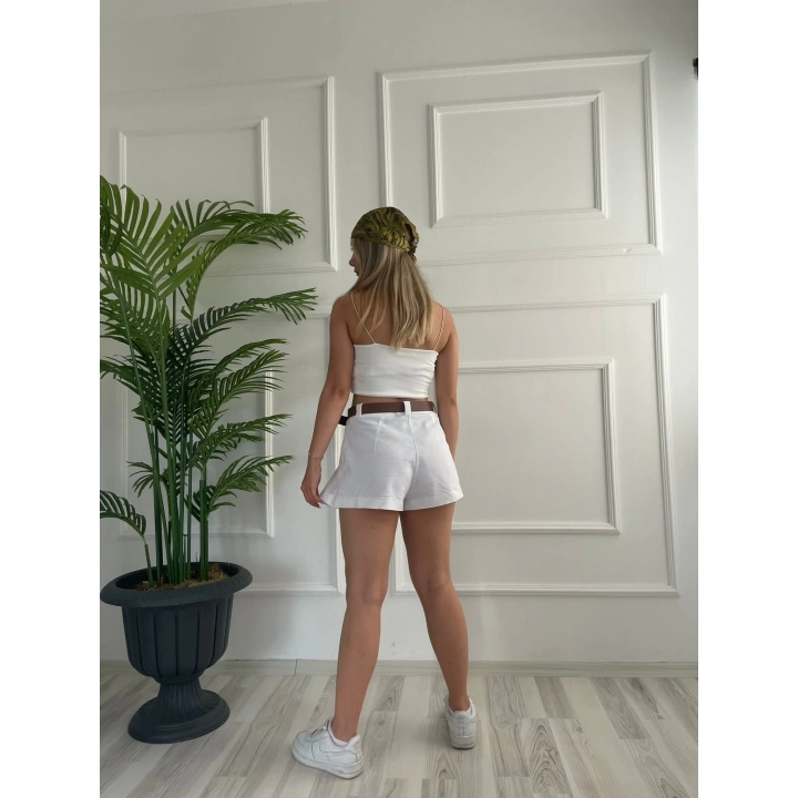 Kadın Etek Detaylı Şort Ekru