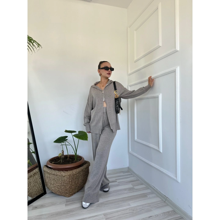 Kadın Fermuarlı Pantolon Triko Takım Bej