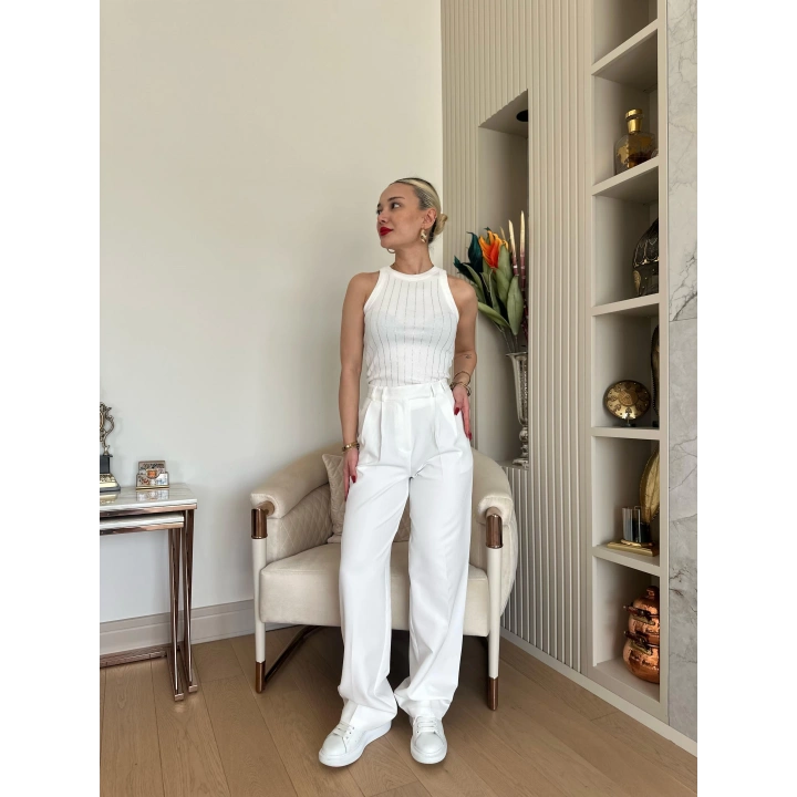 Kadın Halter Yaka Taş Baskılı Atlet Ekru