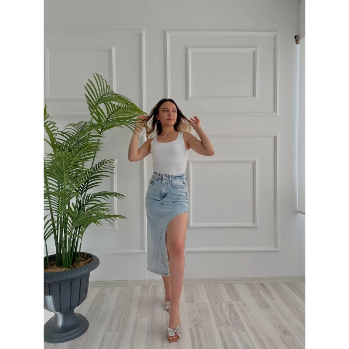 Kadın Kare Yaka Atlet Beyaz