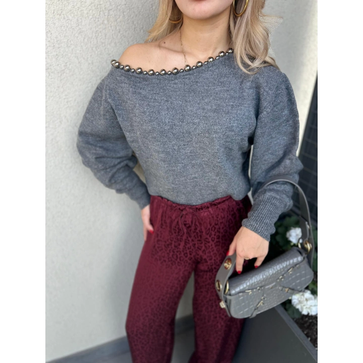 Kadın Kayık Yaka Boncuk Detaylı Kazak Gri