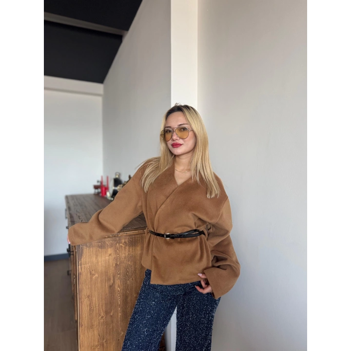 Kadın Kemerli Kaşe Hırka Camel