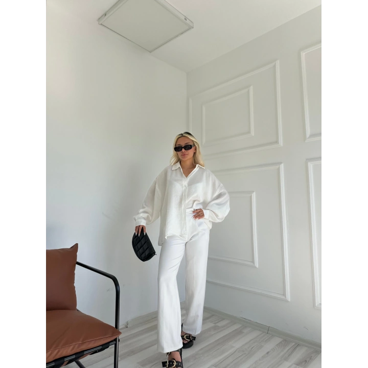 Kadın Oversize Gömlek Beyaz