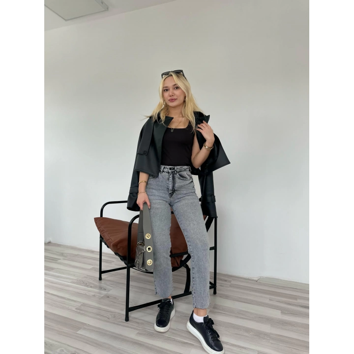 Kadın Taş Detaylı Jean