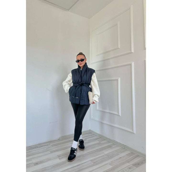 Kadın Triko Detaylı Yelek Siyah