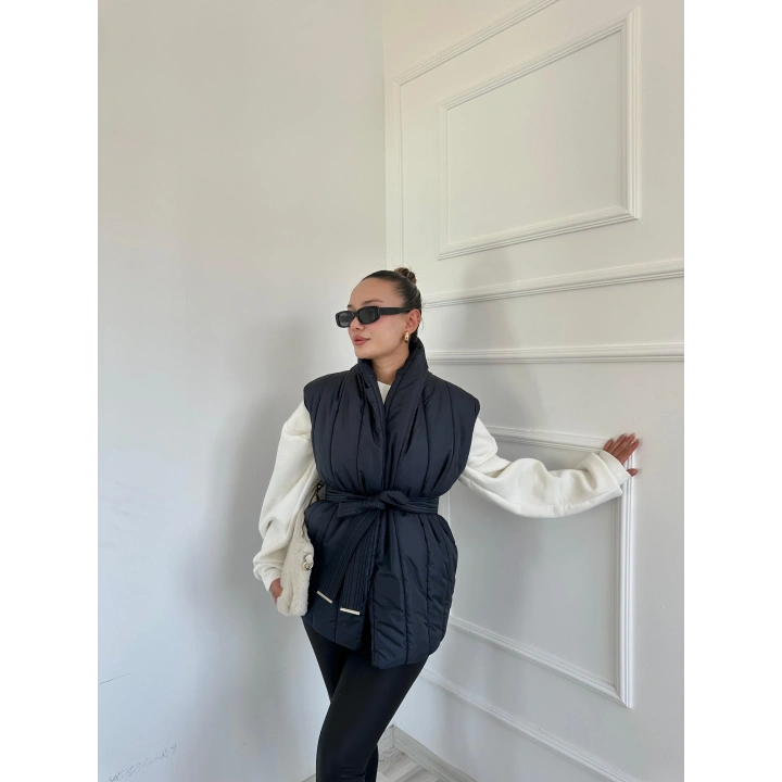 Kadın Triko Detaylı Yelek Siyah