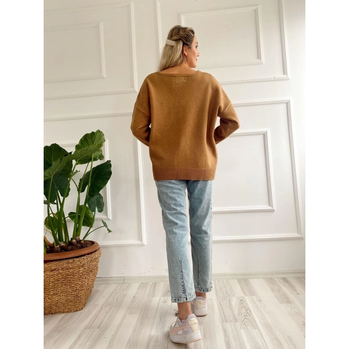 Kadın V Aksesuarlı Düz Kazak Camel