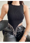 Kadın Taşlı Zincir Detaylı Triko Crop Siyah