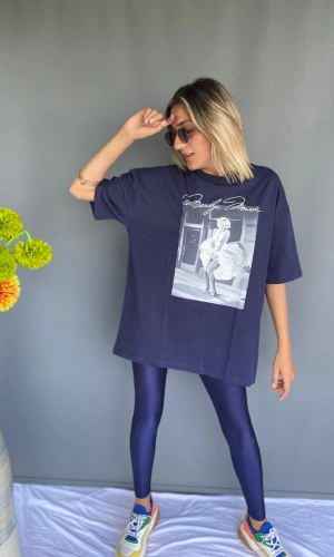 Kadın Oversize Marilyn Monroe Baskılı Lacivert Tshirt