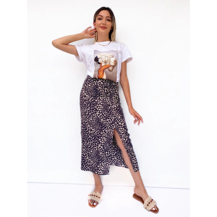 Kadın Beyaz Çiçek Baskılı Basic Beyaz Tshirt