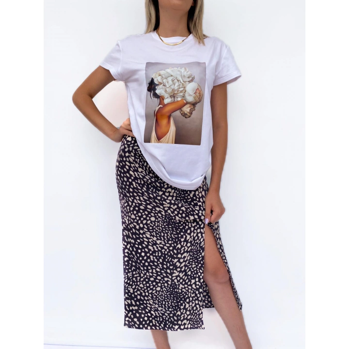 Kadın Beyaz Çiçek Baskılı Basic Beyaz Tshirt