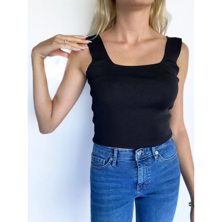 Kadın Kare Yaka Siyah Triko Body