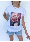 Kadın Pembe Çiçek Baskılı Basic Beyaz Tshirt