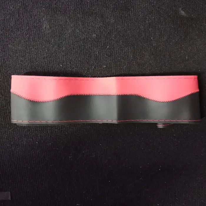 1. Kalite Deri KIRMIZI İpli ve Kırmızı-Siyah Desenli Direksiyon Kılıfı - Dikmeli Model / A+ Kopmayan İp / Kokusuz Ürün