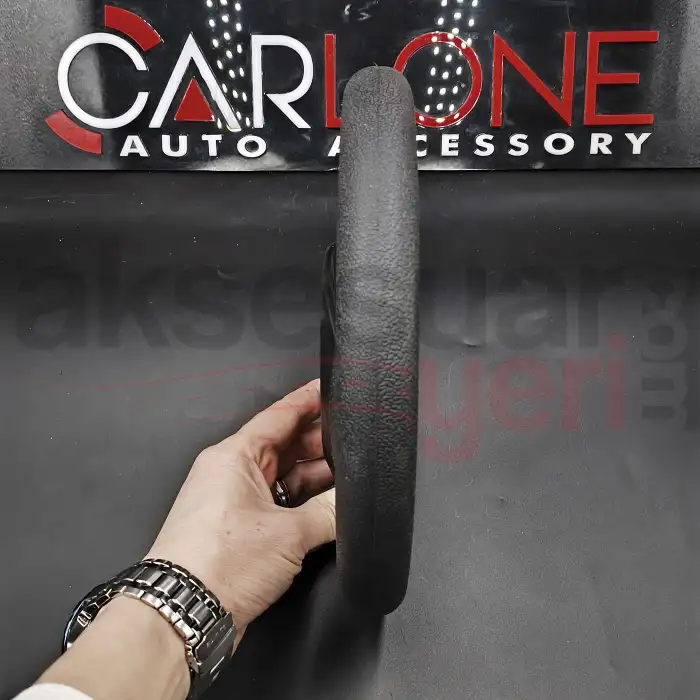 Spor Direksiyon Deri 24Cm Momo Tip - Yarış Spor Direksiyonu