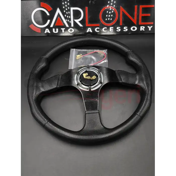 Momo Spor Direksiyon 34cm Siyah Göbek Delikli Desen İthal Ürün A+ Kalite