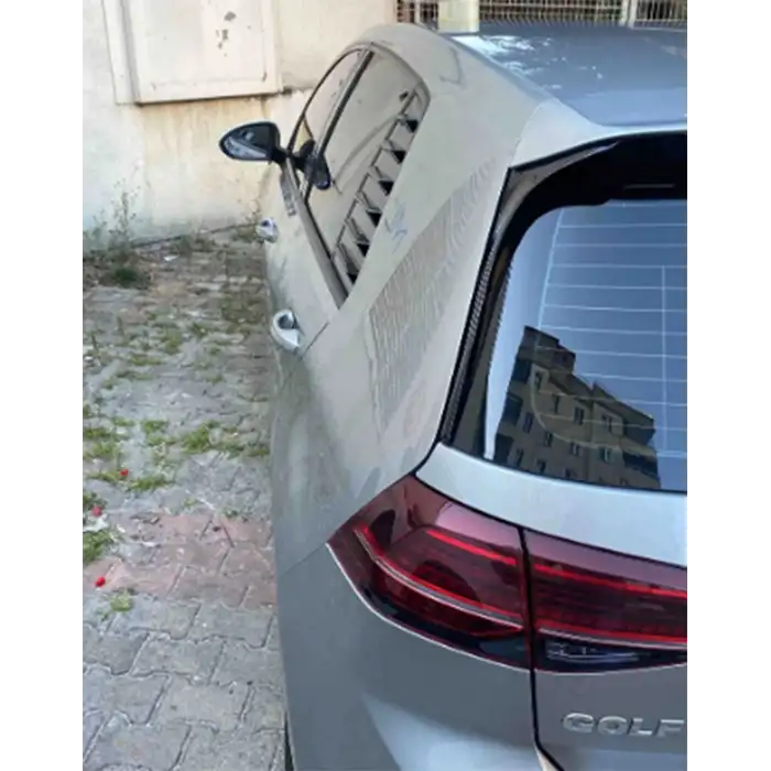 Vw Golf 7-7.5 Kasa İçin Kelebek Cam Vizörü Kaplaması Siyah Renk-Bantlı
