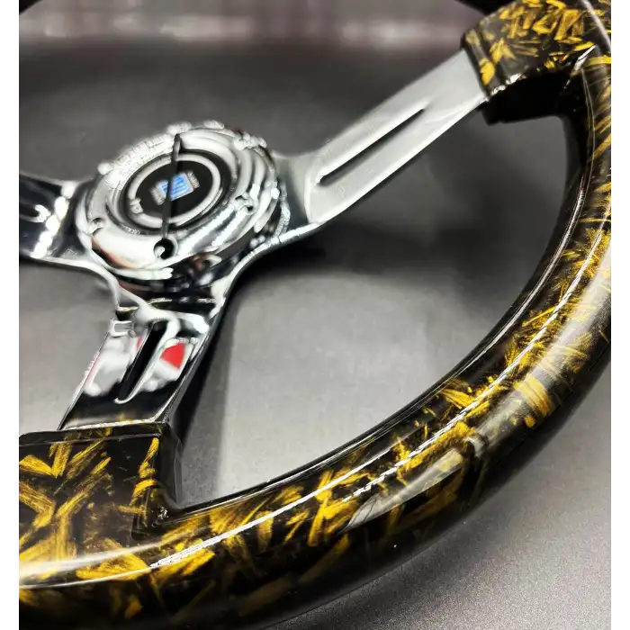 Momo Tip Direksiyon Gold Carbon Fiber Dizayn 35cm İthal Krom Detay 3 Kol Çizgili