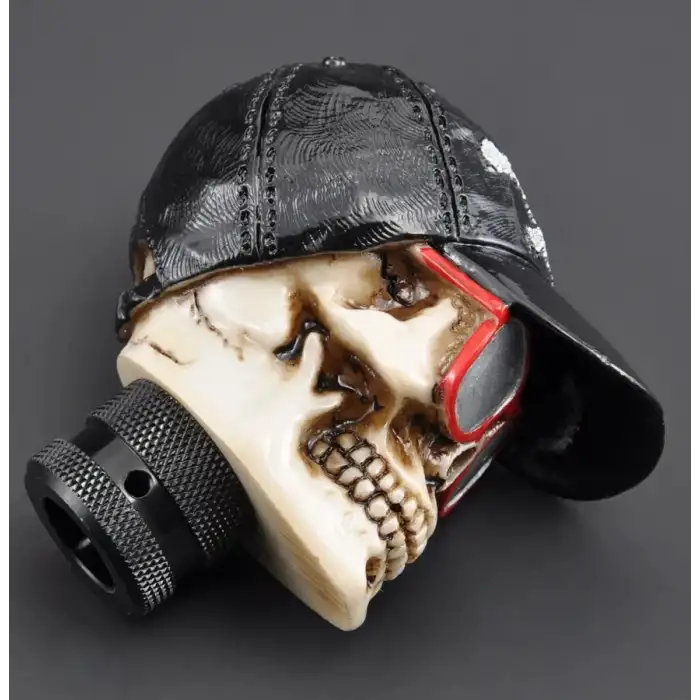 Kuru Kafa Vites Topuzu Siyah Şapkalı Gözlüklü Retro Gangster Model