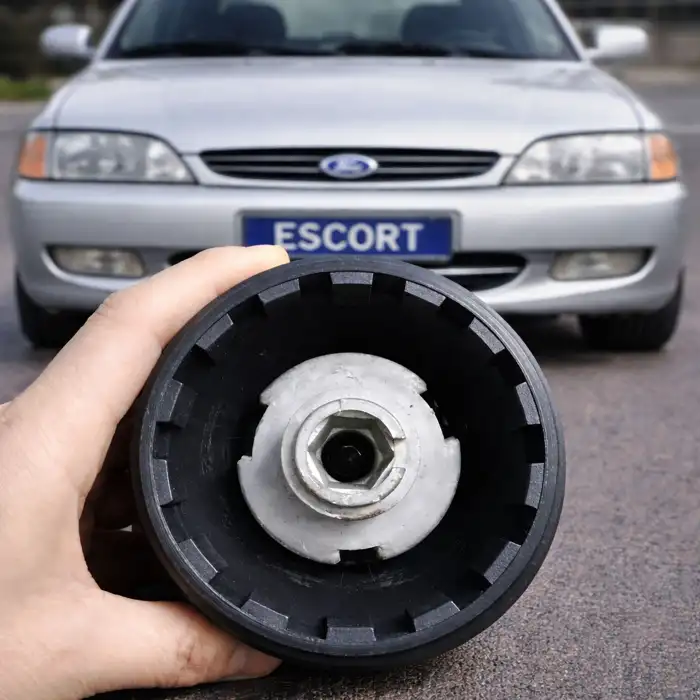 Ford Escort Uyumlu Sabit Spor Direksiyon Göbeği Momo Tip