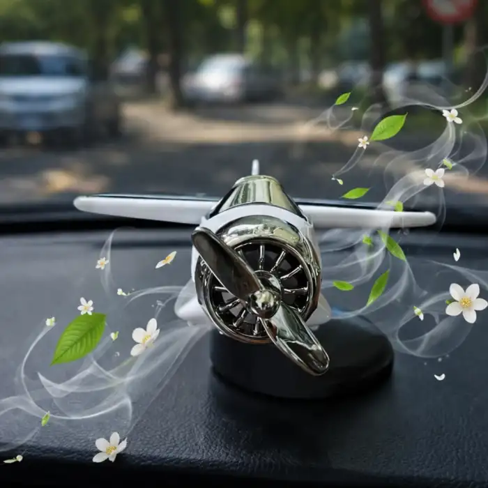 Güneş Solar Enerjili Pervaneli Oto Kokulu Uçak Görünümlü Aksesuar Beyaz Detaylı