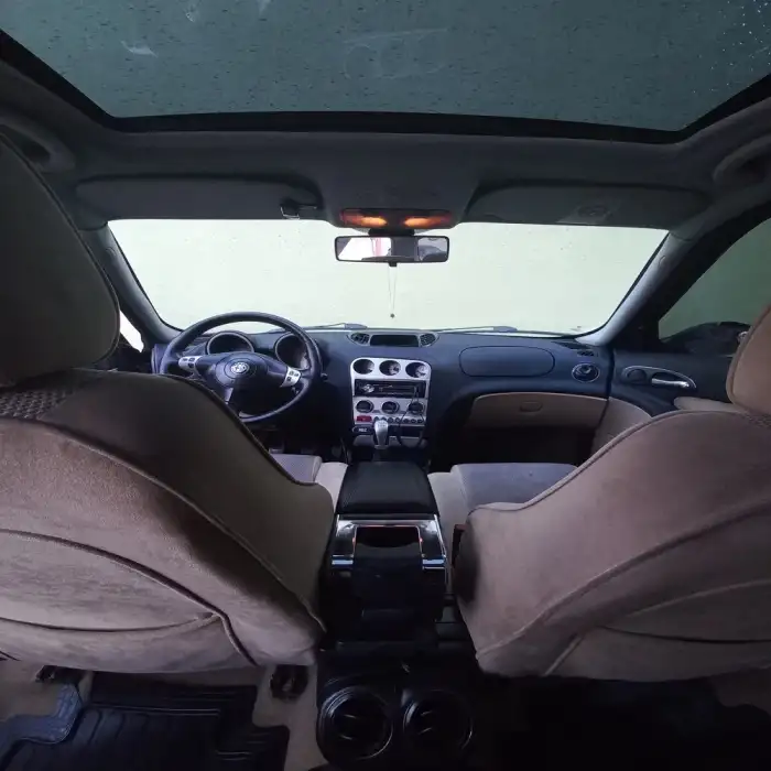 Alfa Romeo 156 Uyumlu Lüx Kolçak Kol Dayama -Sürgülü Kolçak Kol Dayama Bardaklıklı Siyah