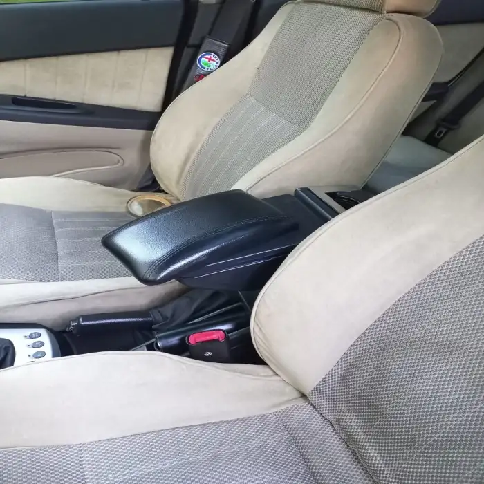Alfa Romeo 156 Uyumlu Lüx Kolçak Kol Dayama -Sürgülü Kolçak Kol Dayama Bardaklıklı Siyah