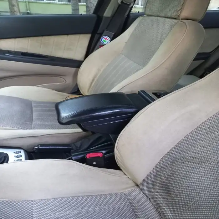 Alfa Romeo 156 Uyumlu Lüx Kolçak Kol Dayama -Sürgülü Kolçak Kol Dayama Bardaklıklı Siyah