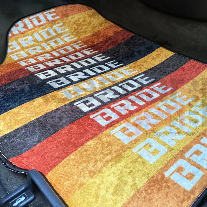 Bride Turuncu Desen Araç İçi Halı Paspas-Kaydırmaz Taban-Universal Her Araca Uyumlu-Yıkanabilir