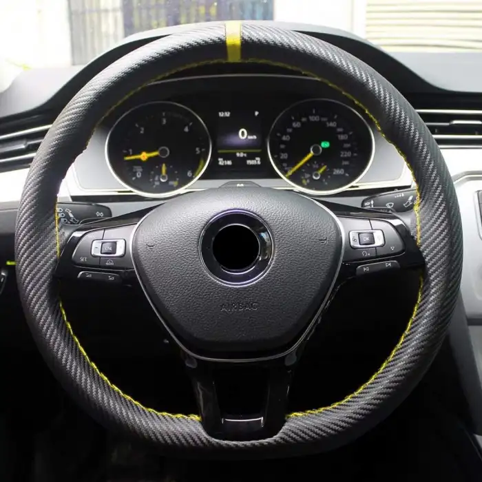 Carbon Desen Sarı İpli Deri Direksiyon Kılıfı - Dikmeli Delikli Model / A+ Kopmayan İp / Kokusuz Ürün