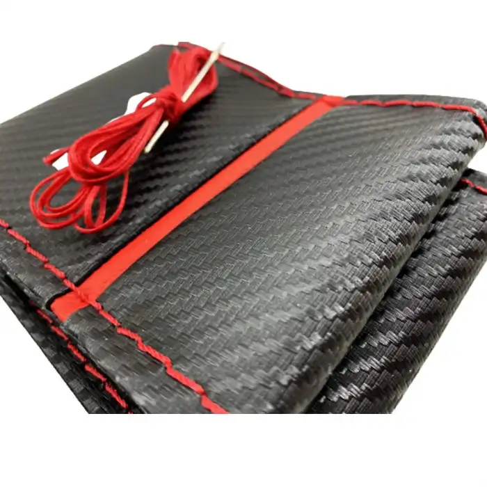 Carbon Kırmızı Desen Deri Direksiyon Kılıfı - Dikmeli Delikli Model / A+ Kopmayan İp / Kokusuz Ürün