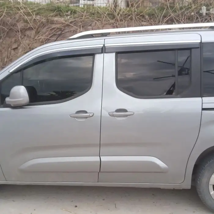 Citroen Berlingo Kromlu Cam Rüzgarlığı 2019 -Sonrasi A+ Yeni Dizayn