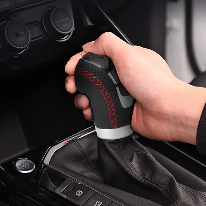 Delikli Deri Vites Topuzu Kırmızı Dikişli-3 Farklı Vites Görselli