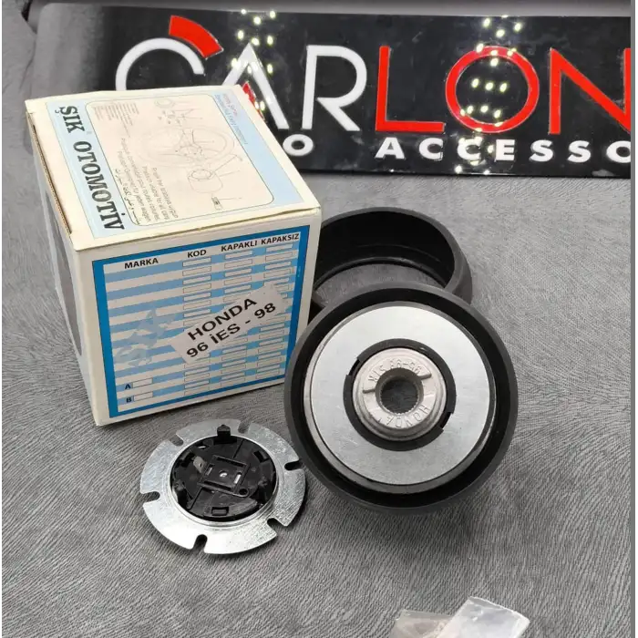 Honda Civic 1996-2000 İçin Özel Spor Direksiyon Göbeği Momo Tip