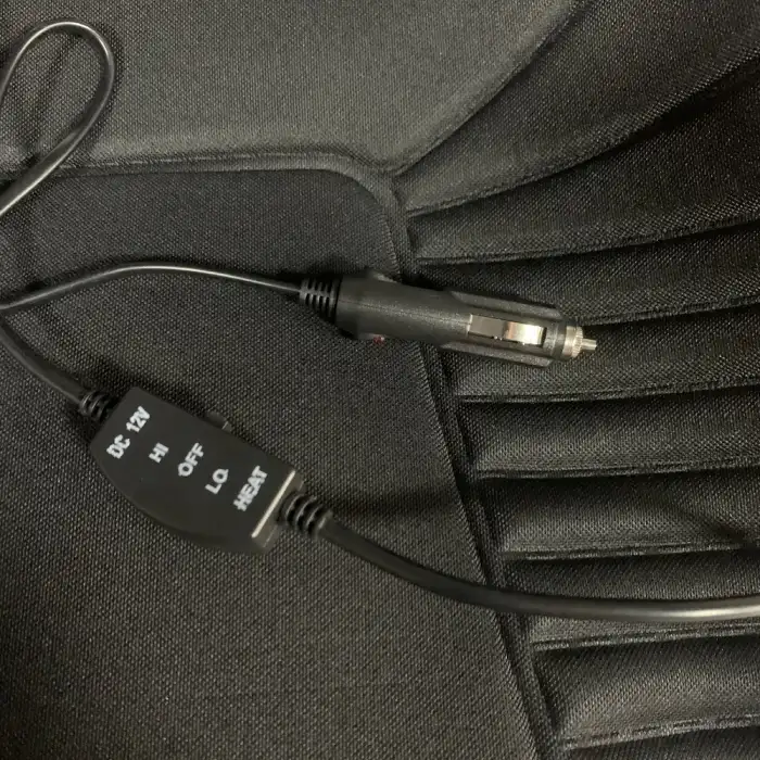 Isıtmalı Oto Koltuk Minderi Siyah Renk A+ Ürün