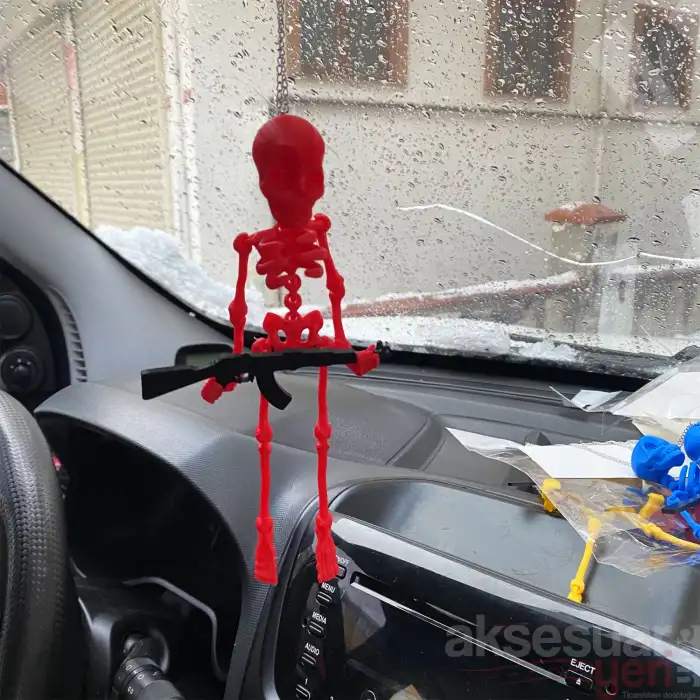 İskelet Ayna Süsü Kırmızı Renk Keleş Tutan Zincirli A+ Ürün